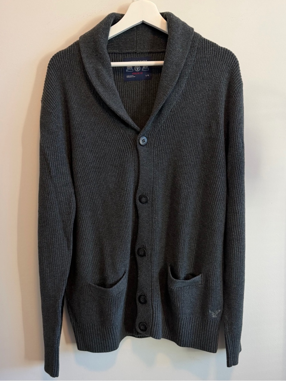 Men’s American Eagle Outfitters Charcoal Shawl-Collar Cardigan - L/G
